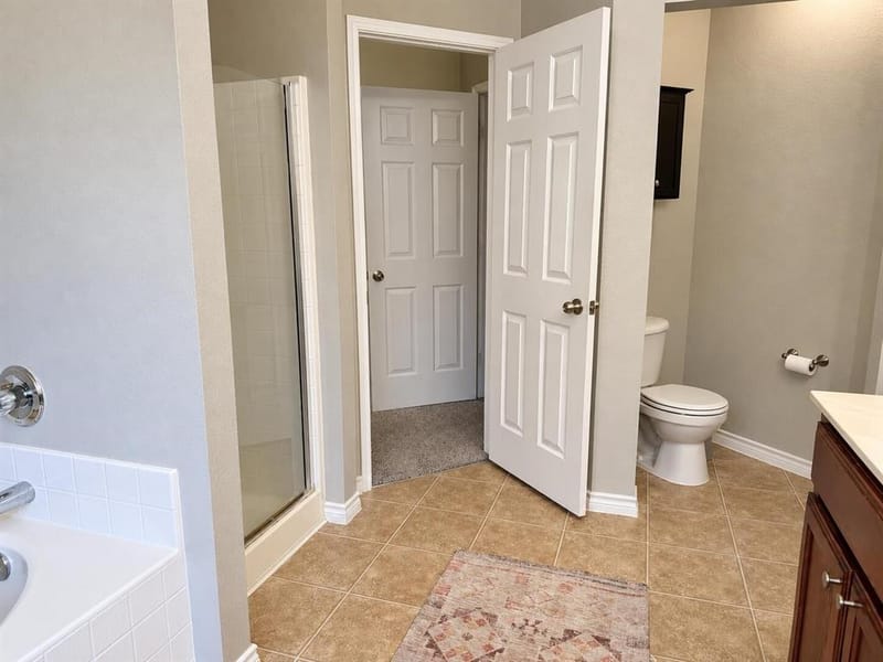 224 Spring Hollow Drive, Saginaw TX 76131 - Photo 10