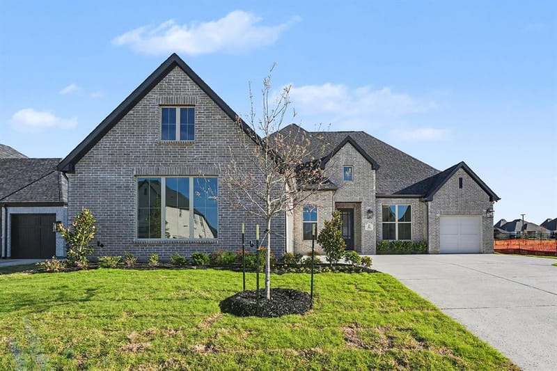 814 Forest Creek Drive, Rockwall TX 75087