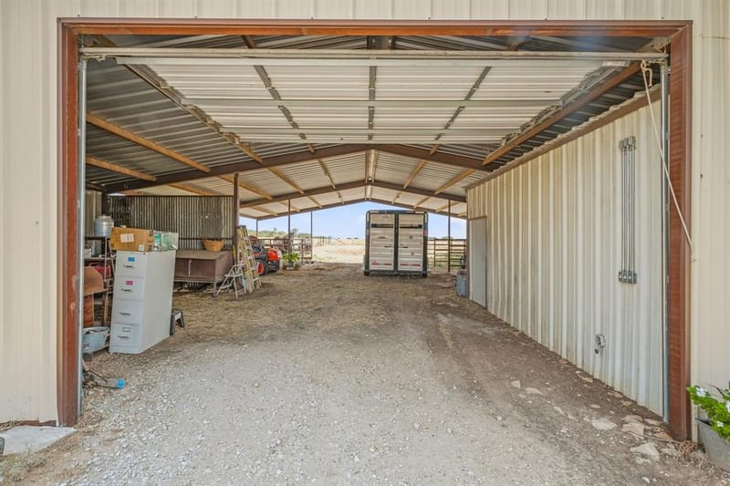 12592 N US Highway 377, Stephenville TX 76401 - Photo 32