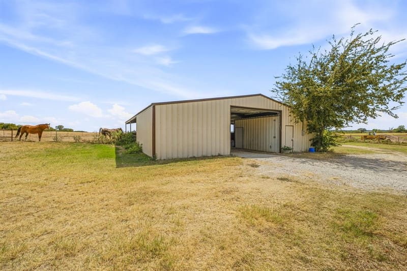12592 N US Highway 377, Stephenville TX 76401 - Photo 31