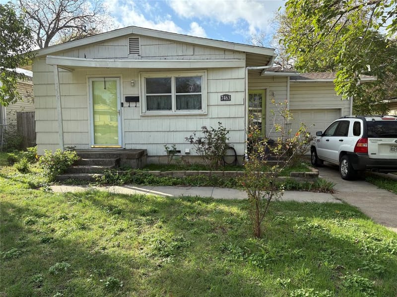7463 Mohawk Avenue, Fort Worth TX 76116 - Photo 2