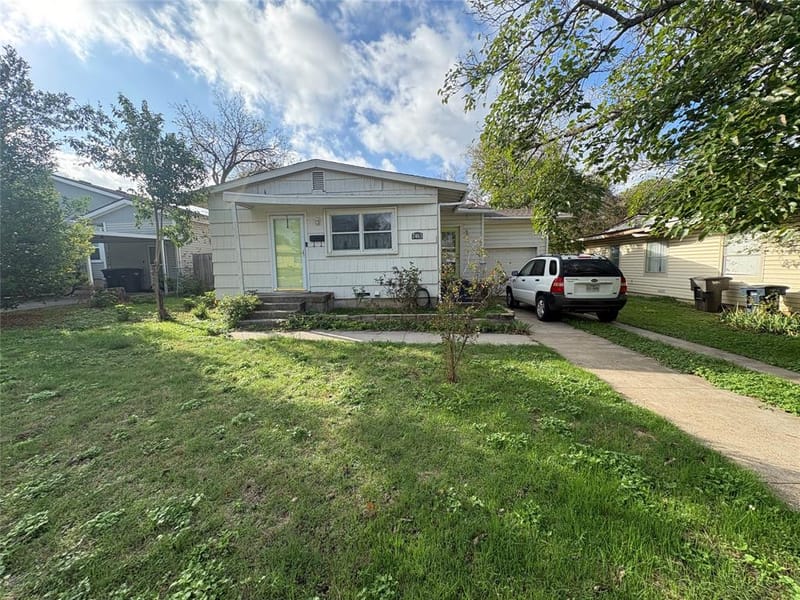 7463 Mohawk Avenue, Fort Worth TX 76116