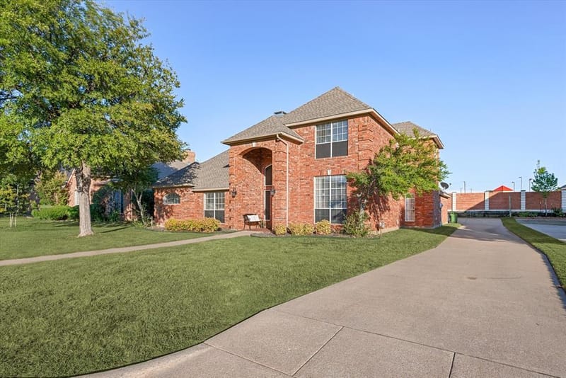 405 Brazil Drive, Hurst TX 76054 - Photo 34