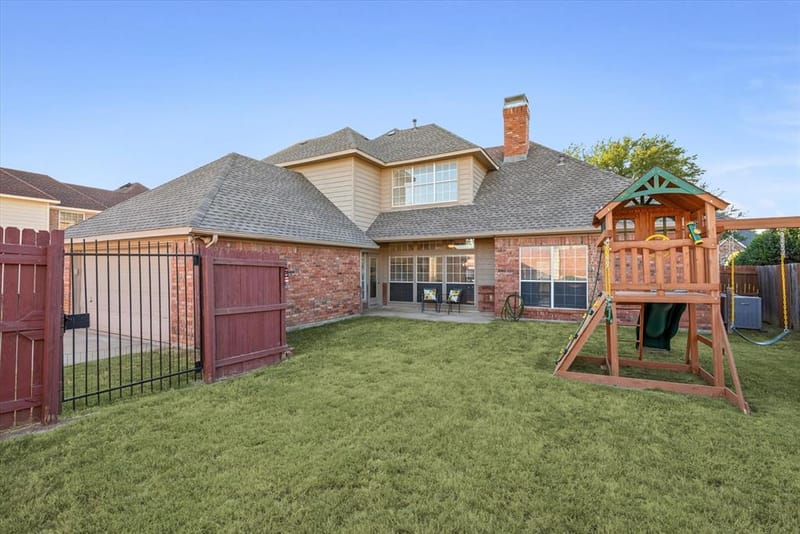 405 Brazil Drive, Hurst TX 76054 - Photo 33