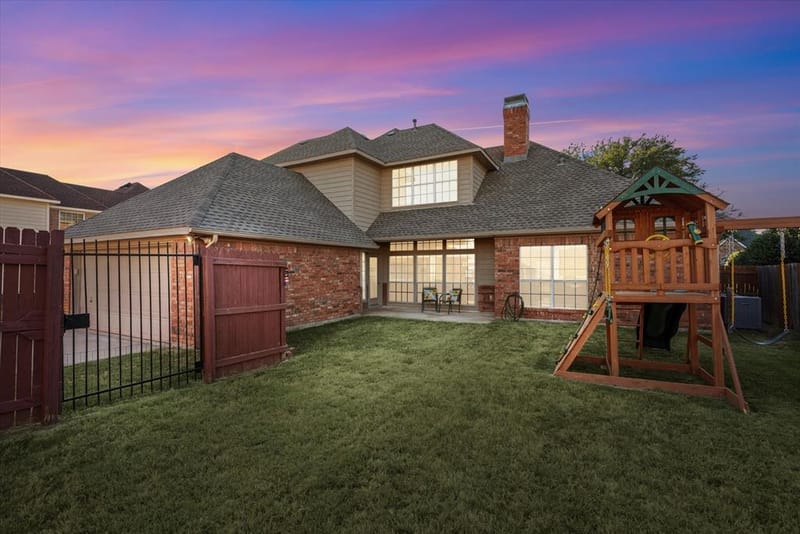 405 Brazil Drive, Hurst TX 76054 - Photo 29