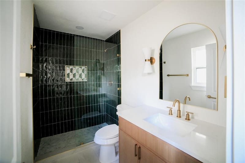 816 Kirkwood Drive, Dallas TX 75218 - Photo 16