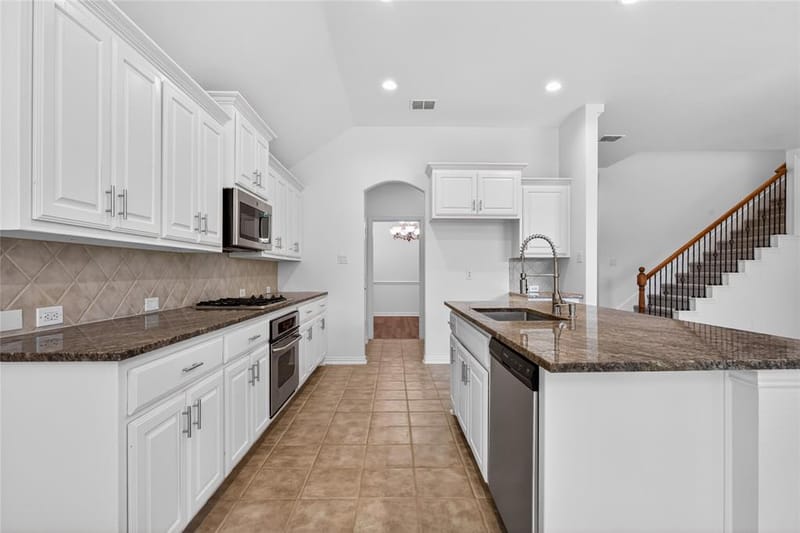 3229 Horizons Drive, Little Elm TX 75068 - Photo 7