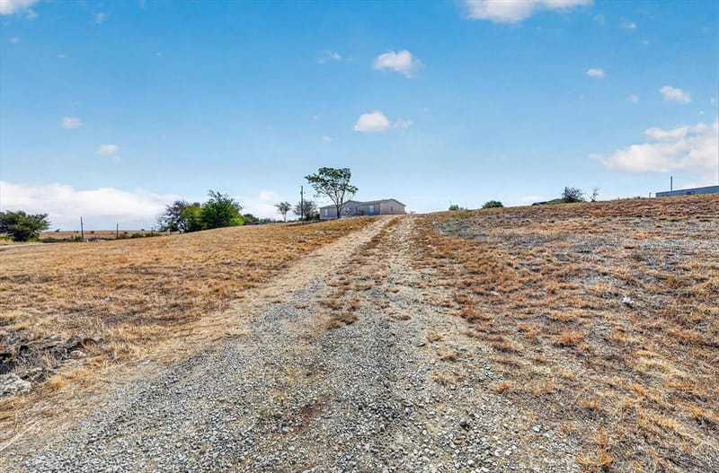 246 Private Road 4443, Rhome TX 76078 - Photo 3