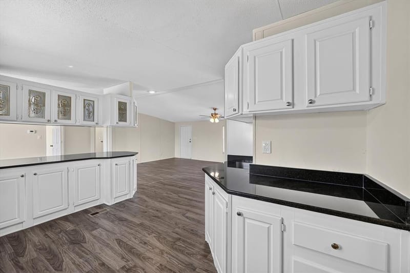 246 Private Road 4443, Rhome TX 76078 - Photo 11