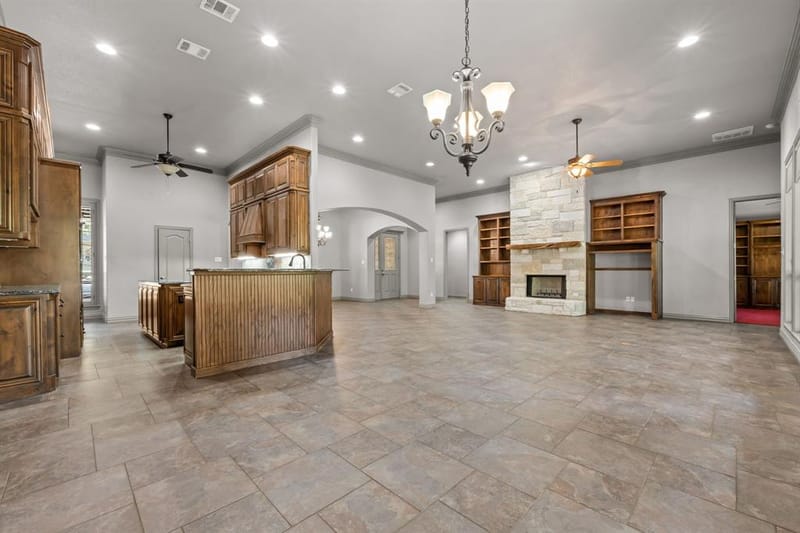 6318 Sonora Drive, Granbury TX 76049 - Photo 9