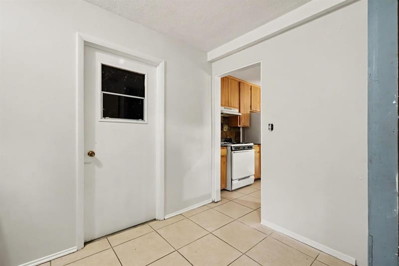 1418 Tatum Drive, Arlington TX 76012 - Photo 16