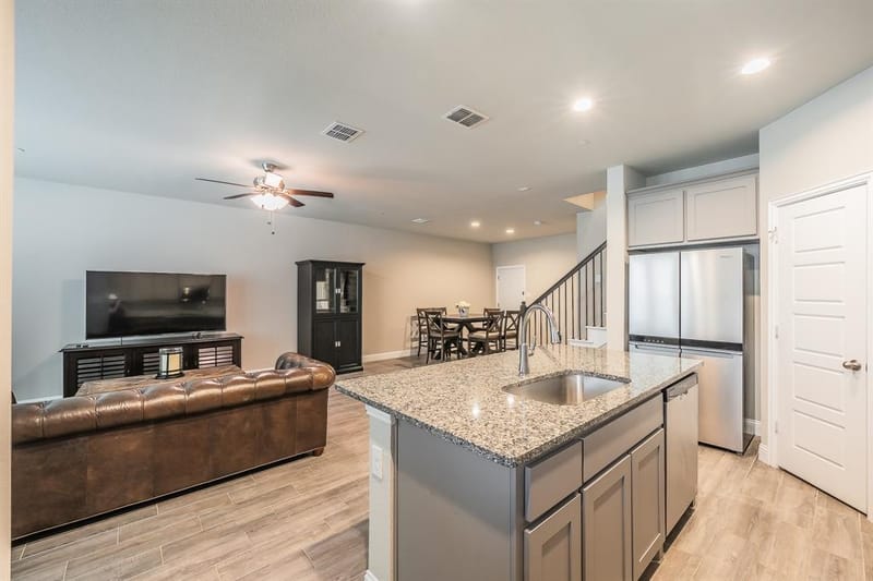 5984 Bursey Road, Watauga TX 76148 - Photo 8