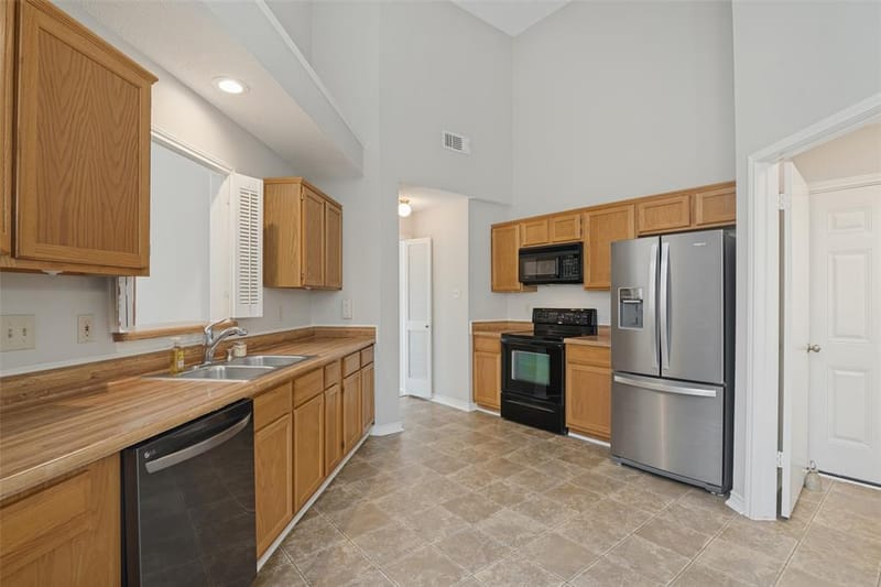 3801 Suffolk Lane, Plano TX 75023 - Photo 18
