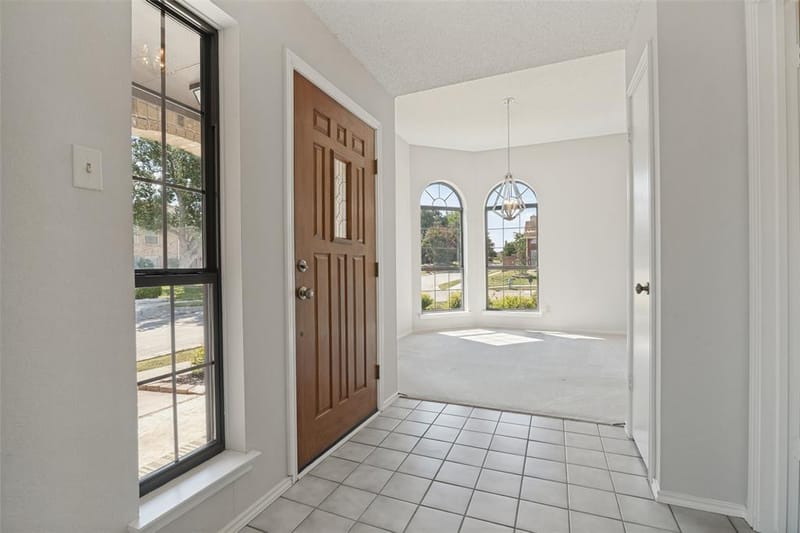 3801 Suffolk Lane, Plano TX 75023 - Photo 4