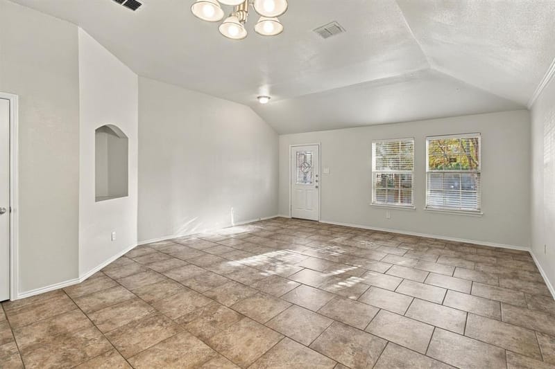 12516 Patnoe Drive, Fort Worth TX 76028 - Photo 6