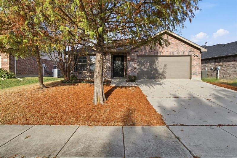 12516 Patnoe Drive, Fort Worth TX 76028