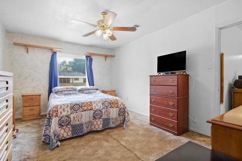 3513 Meadow Oaks Drive, Haltom City TX 76117 - Photo 20