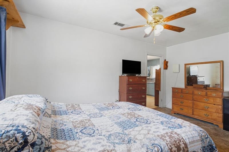3513 Meadow Oaks Drive, Haltom City TX 76117 - Photo 21
