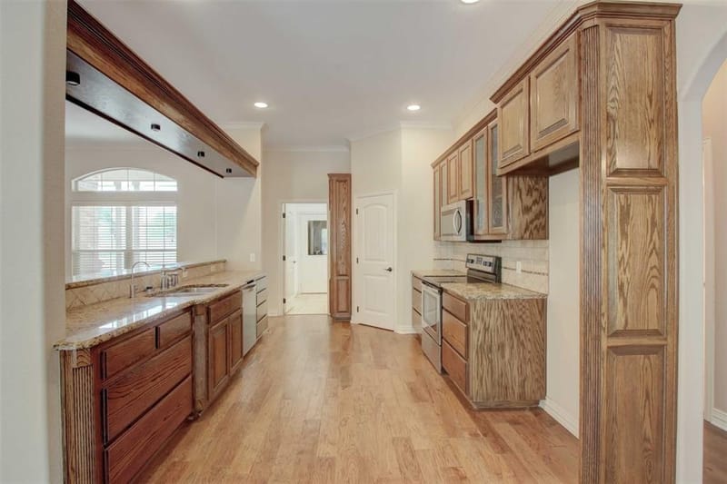107 Heritage Place, Glen Rose TX 76043 - Photo 9
