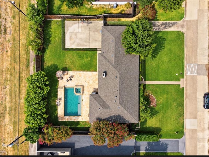 12315 Quincy Lane, Dallas TX 75230