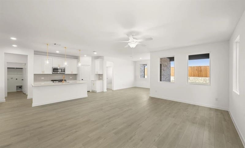 633 Tyronza Drive, Justin TX 76247 - Photo 6