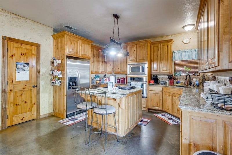 3305 E Fm 916, Cleburne TX 76031 - Photo 17