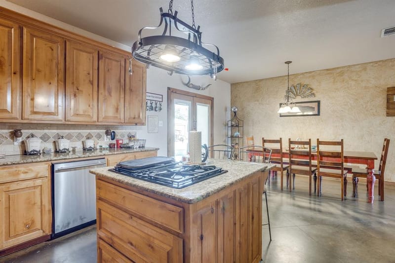 3305 E Fm 916, Cleburne TX 76031 - Photo 19