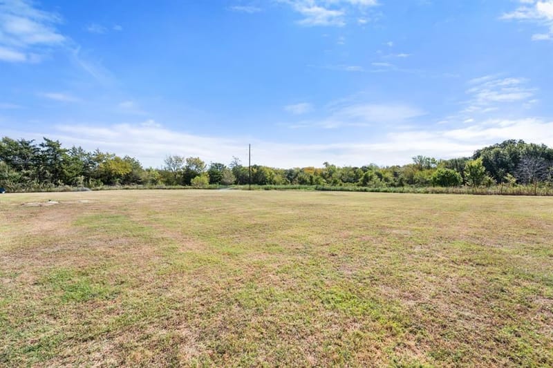 822 SE County Road 3100, Corsicana TX 75109 - Photo 32