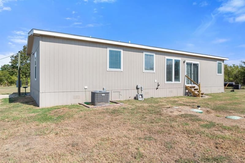 822 SE County Road 3100, Corsicana TX 75109 - Photo 30