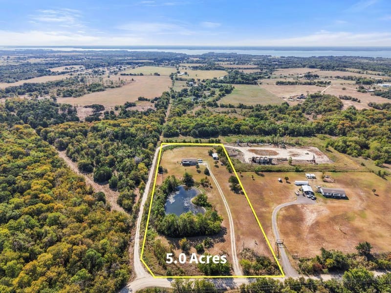 822 SE County Road 3100, Corsicana TX 75109 - Photo 37