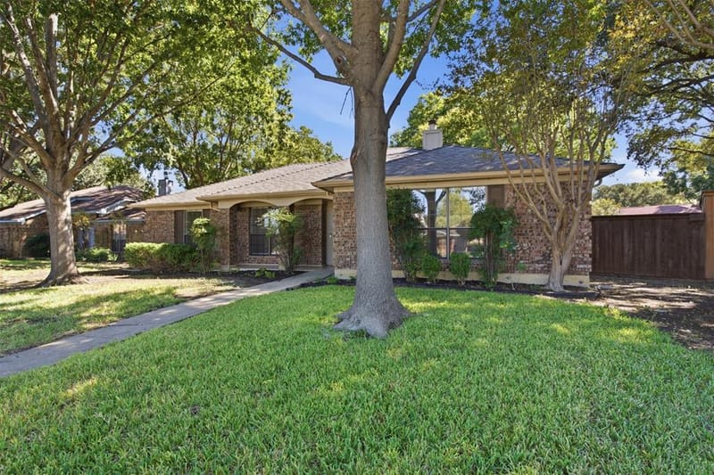 661 Thompson Drive, Coppell TX 75019 - Photo 2