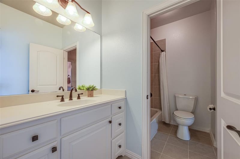 185 Whistling Duck Lane, Double Oak TX 75077 - Photo 32
