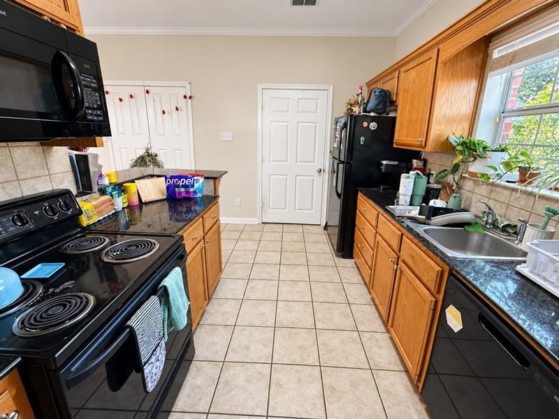 1809 S 11th Street, Waco TX 76706 - Photo 6