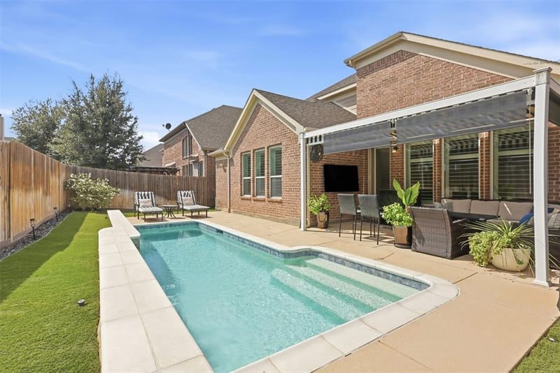 4028 Alpine Rose Court, Fort Worth TX 76262 - Photo 3
