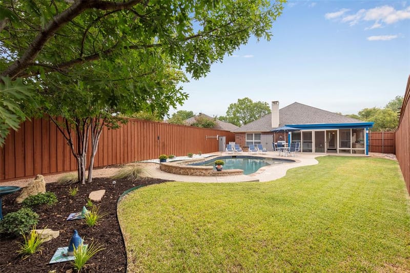 1829 Melton Drive, Carrollton TX 75010 - Photo 36