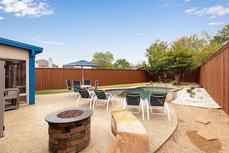 1829 Melton Drive, Carrollton TX 75010 - Photo 33