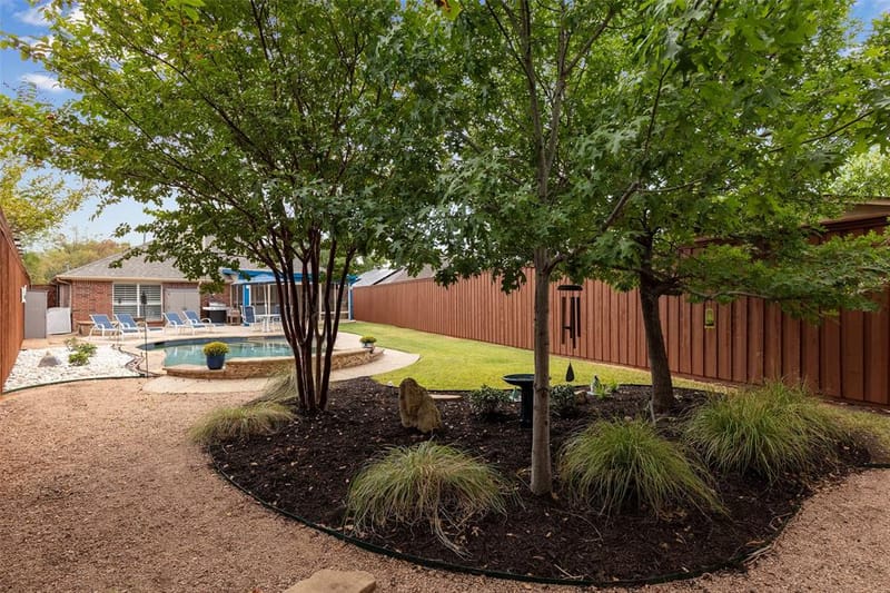 1829 Melton Drive, Carrollton TX 75010 - Photo 35