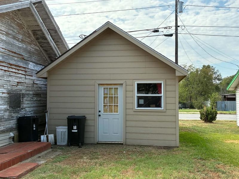 315 Martin Luther King Jr Street, Mineral Wells TX 76067 - Photo 16