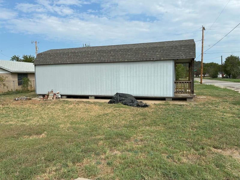 315 Martin Luther King Jr Street, Mineral Wells TX 76067 - Photo 24