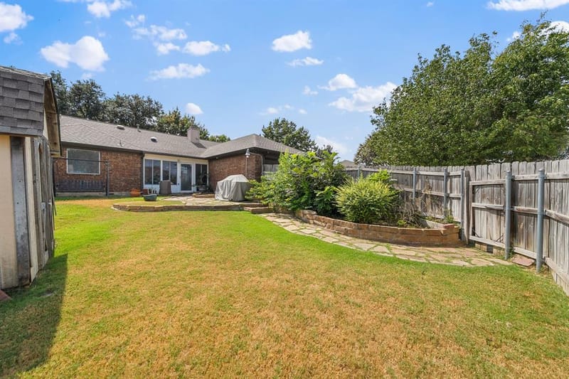 1633 Crosshaven Drive, Lewisville TX 75077 - Photo 27