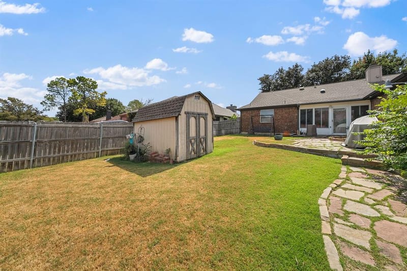 1633 Crosshaven Drive, Lewisville TX 75077 - Photo 25