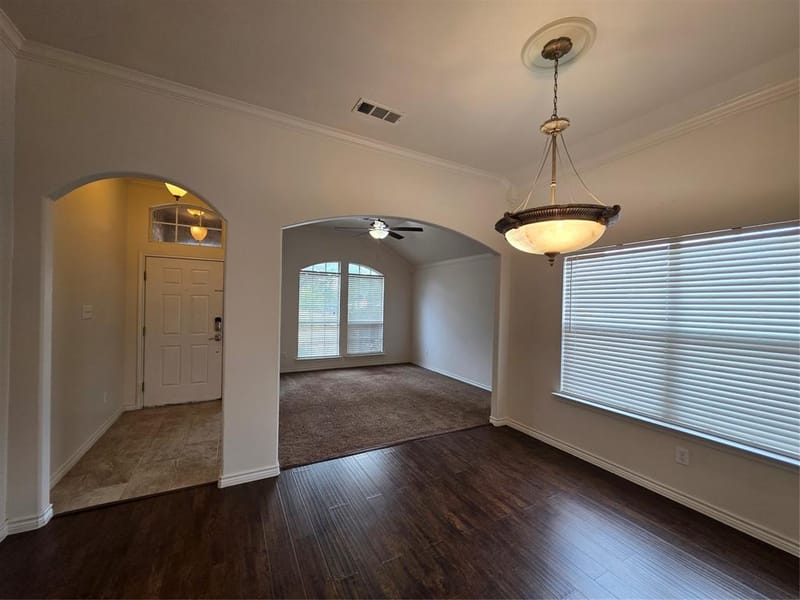 601 Crestview Court, Saginaw TX 76179 - Photo 6