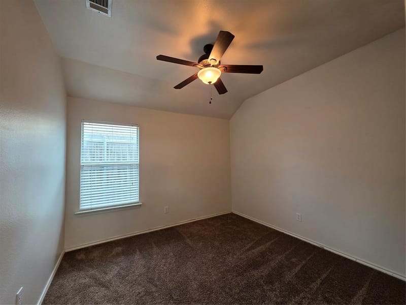 601 Crestview Court, Saginaw TX 76179 - Photo 16