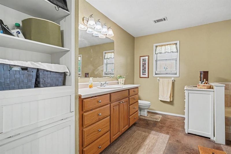 7445 County Road 305, Grandview TX 76050 - Photo 17