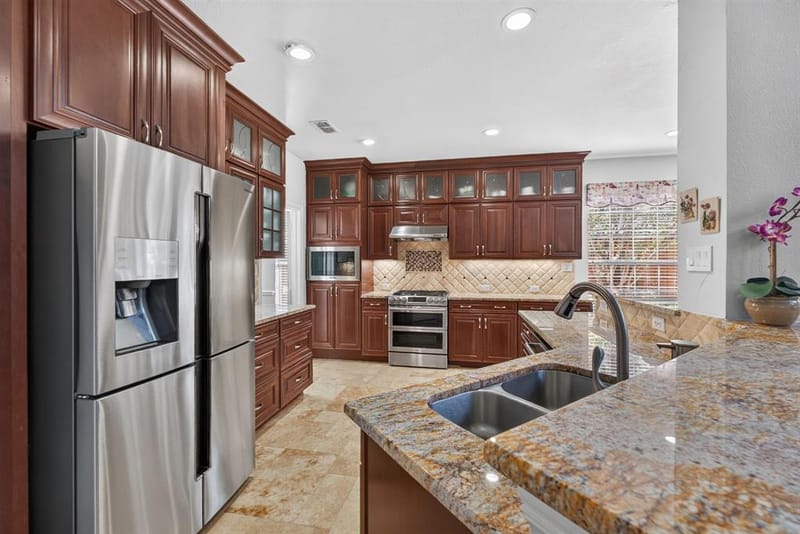 4412 Greenfield Drive, Richardson TX 75082 - Photo 7