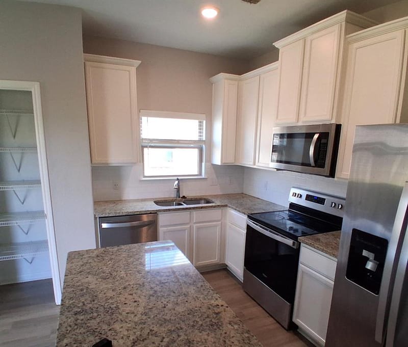1432 Park Trails Boulevard, Princeton TX 75407 - Photo 7