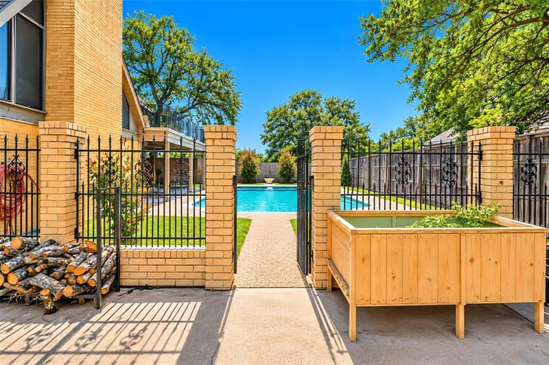7505 Canyon Crest Court, Fort Worth TX 76179 - Photo 32