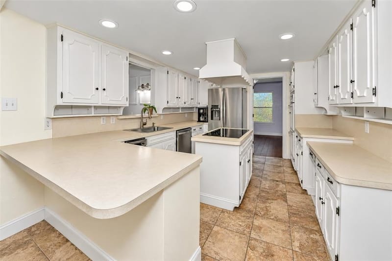 7505 Canyon Crest Court, Fort Worth TX 76179 - Photo 4