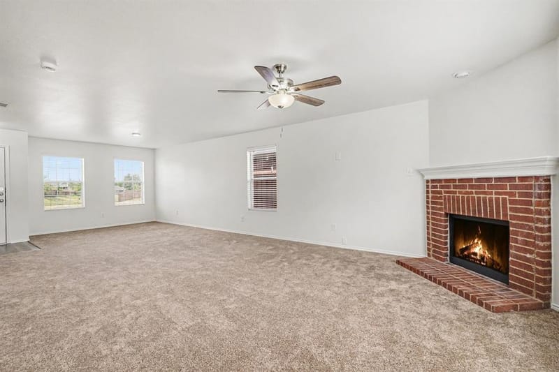 937 Iona Drive, Fort Worth TX 76120 - Photo 2