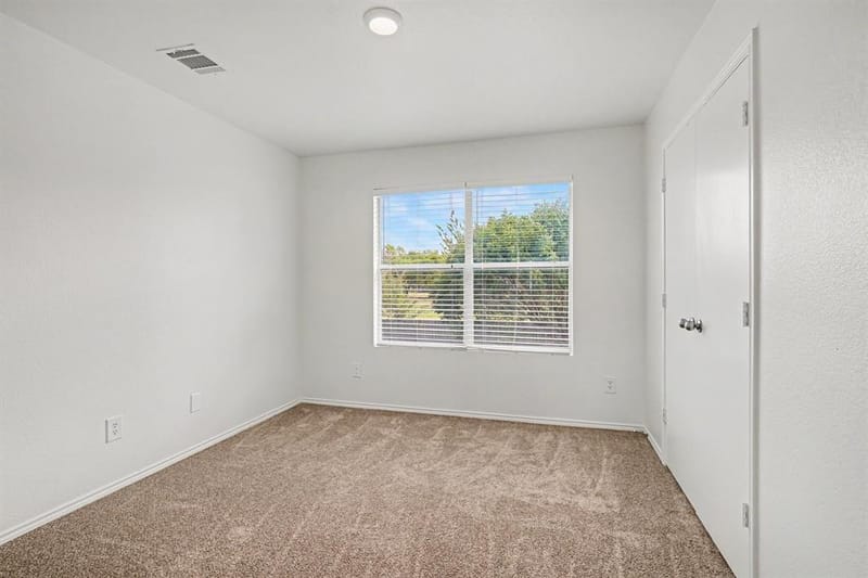 937 Iona Drive, Fort Worth TX 76120 - Photo 13